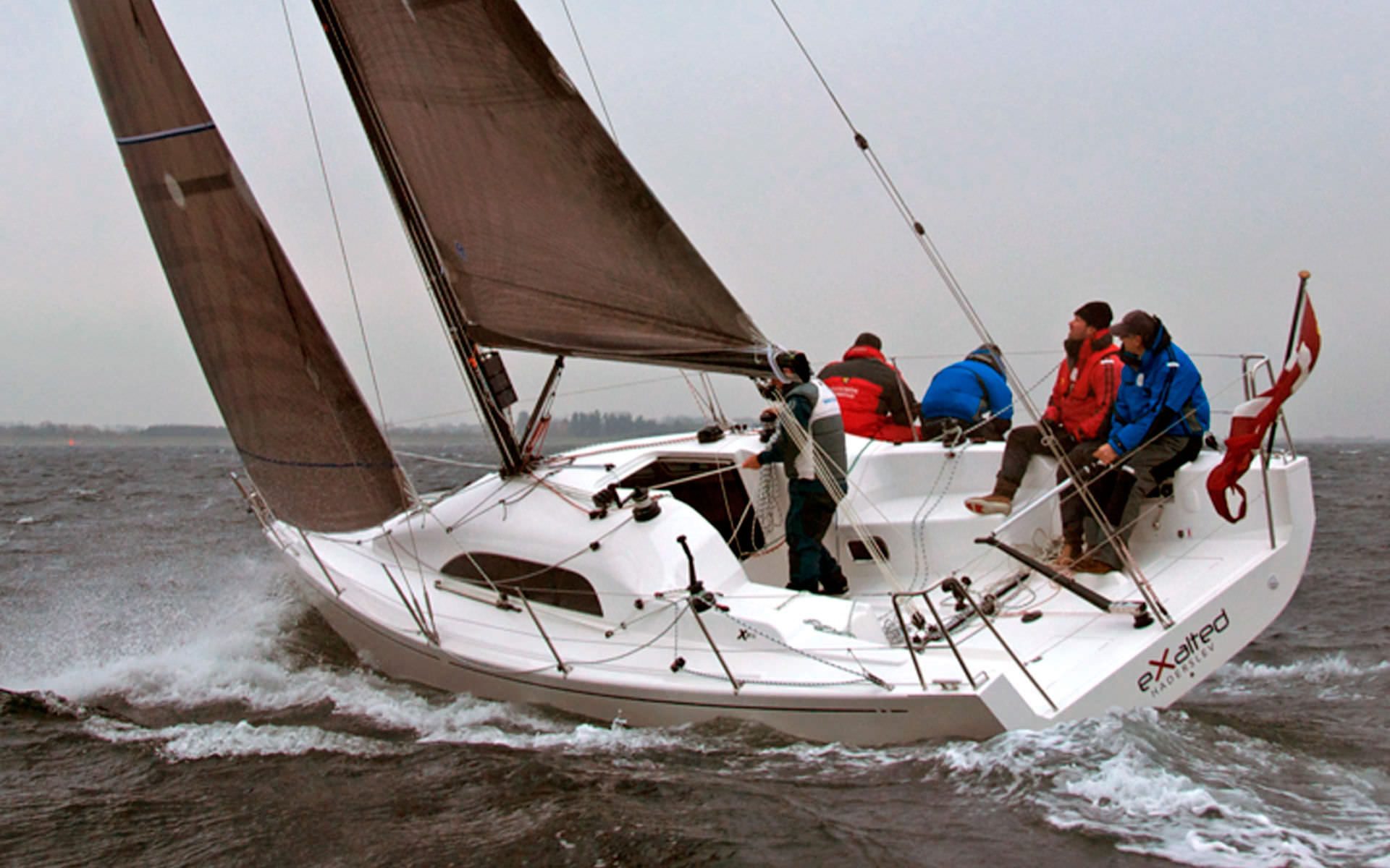 xp 33 sailboat